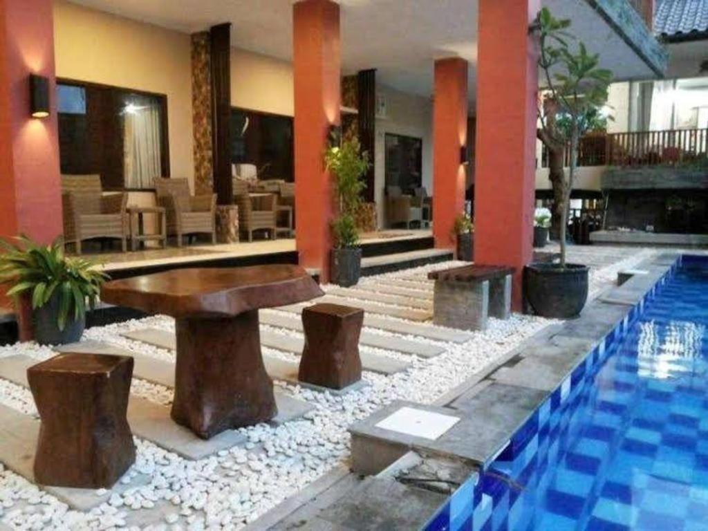 Uni Beach Hotel Pangandaran Exteriér fotografie